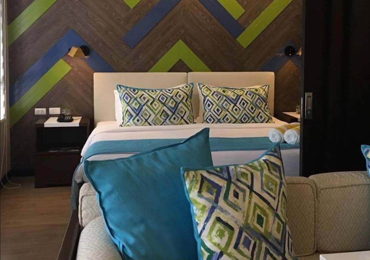The Serviced Residences At Kasa Luntian Managed By Hii Tagaytay City Bilik gambar